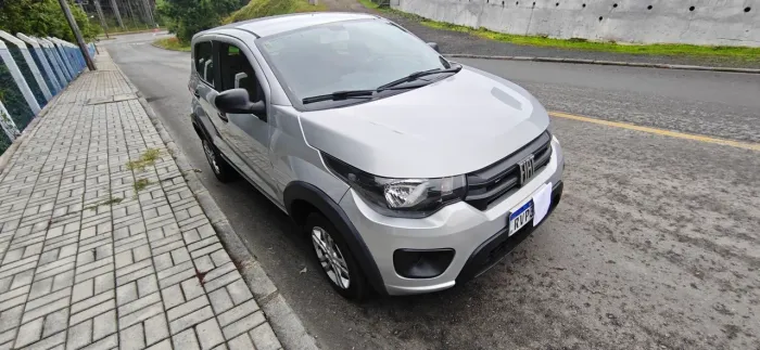 Fiat Mobi Like 1.0 Fire Flex 5P. 2023