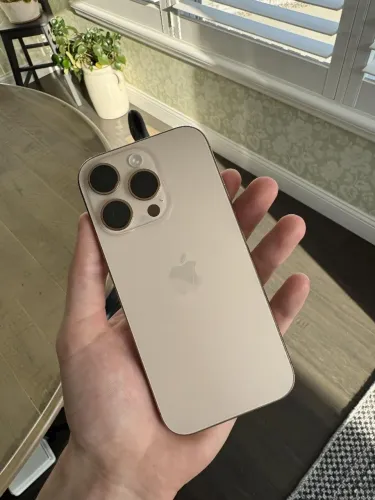 iPhone 16 Pro Desert 128GB Bateria 100% 85 Ciclos Vitrine Loja Fisica 