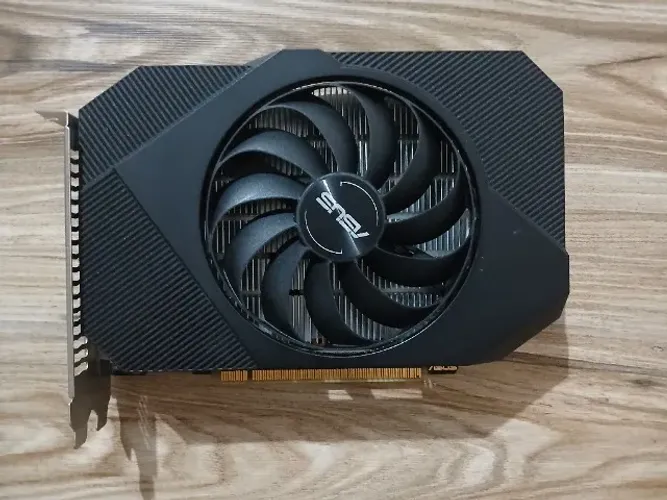 Placa de Vídeo Asus Phoenix GeForce GTX 1650 - Estado Excelente + Caixa Original