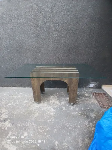 Mesa tampo de vidro