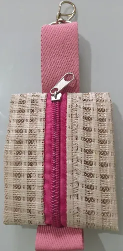 Porta níquel em tela trançada