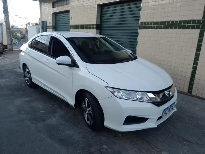 Honda City Sedan LX 1.5 Flex 16V 4P Aut. 2015
