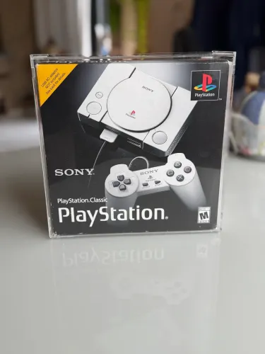 PLAYSTATION CLASSIC MINI - LACRADO
