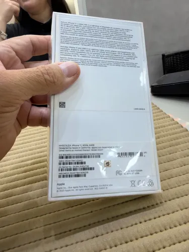 iPhone 11 64gb na garantia Apple perfeito