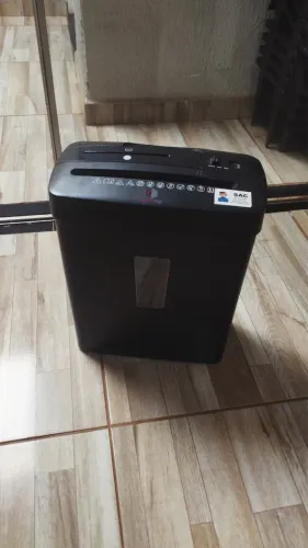 Fragmentadora de papel e CD