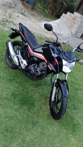 Vendo titan 160 2021