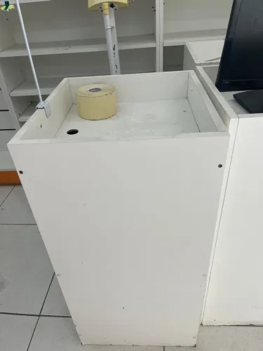 CESTÃO PARA FARMÁCIA