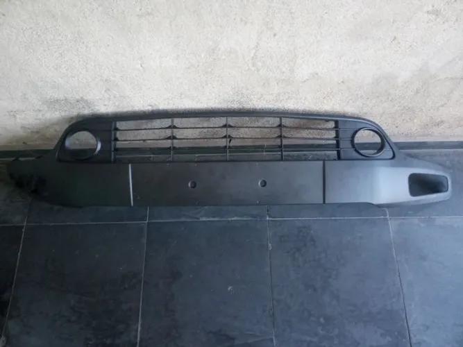 Moldura do parachoque dianteiro Fiat Punto 