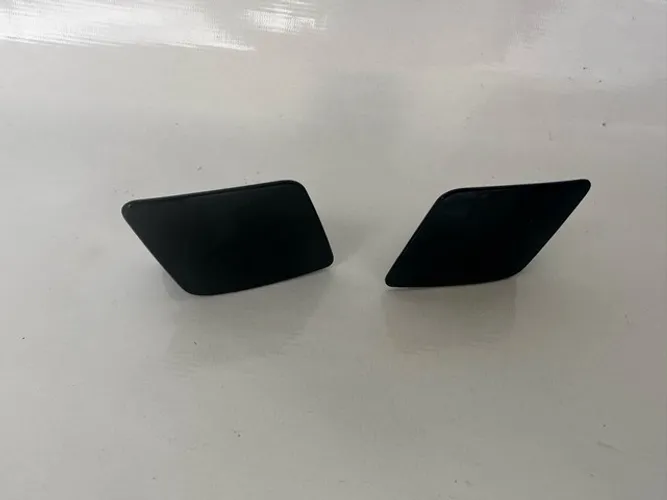 Par Tampa Esguicho Farol Bmw 116i 118i 120i 125i 2012 a 2019