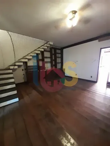CASA 4/4 PARA LOCAÇÃO COMERCIAL NA AVENIDA SOARES LOPES