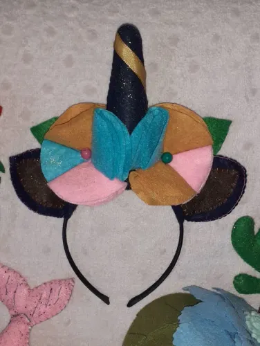 2 Tiaras flor azul e unicórnio 