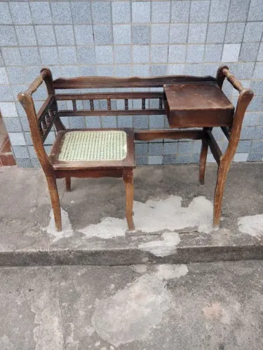 Mesinha rústica para telefone madeira antiga