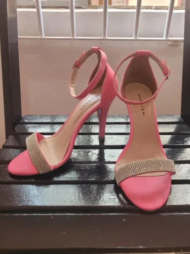 Sandália Salto Fino Scarlen - Rosa - tam. 35