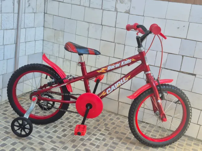 Bicicleta Cairu aro 16 Semi nova