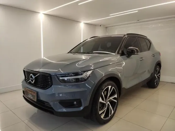 Volvo XC40 XC 40 T-5 Híbrido R-design 1.5 262cv FWD 2021