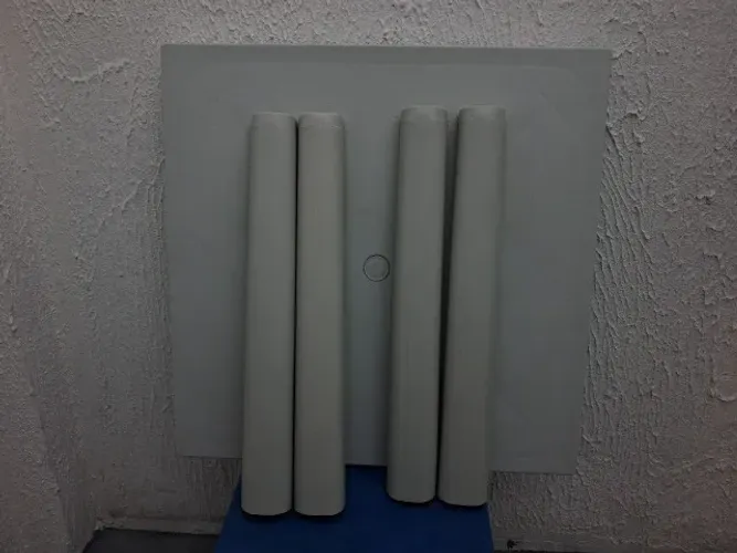 Vendo Mesa Quadrada Plástica