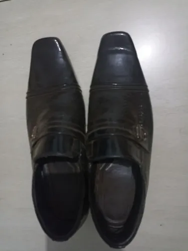 Sapatos sociais pretos