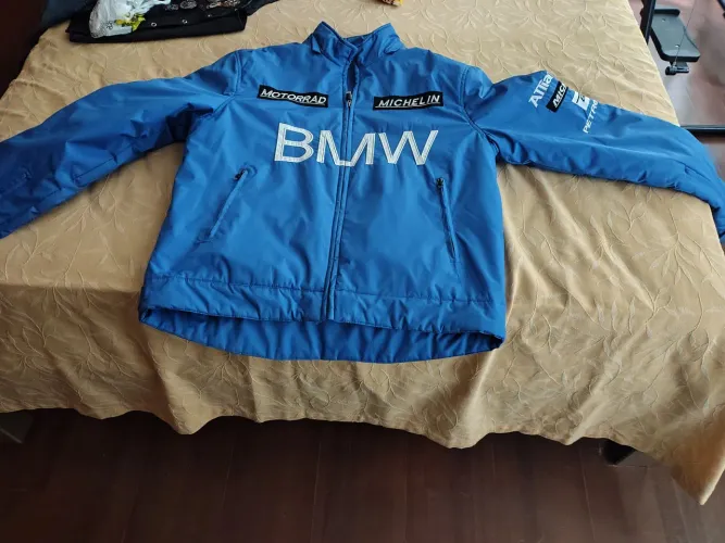 Vende-se Blusão BMW original azul tamanho G