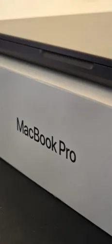 MacBook PRO CHIP M4 novo 