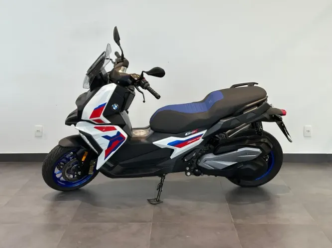 BMW C 400 X SPORT.
