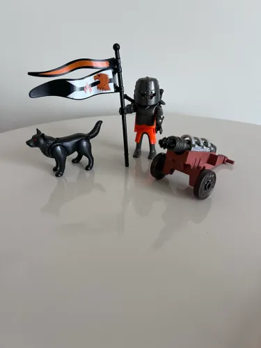 PLAYMOBIL guerreiro medieval