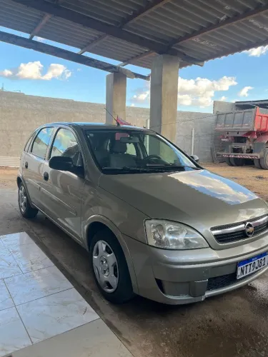 Chevrolet Corsa Hat. Maxx 1.4 8V Econoflex 5P 2011