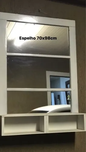 Espelho para Banheiro com Prateleiras