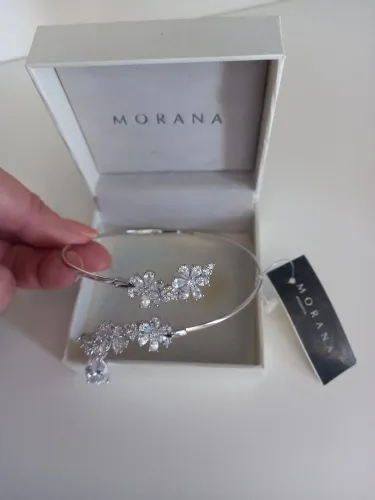 Bracelete novo marca Morana  em zircônias e Ródio 