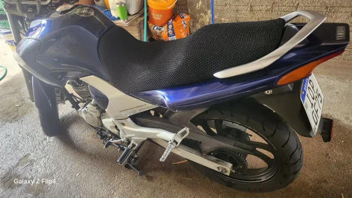 Fazer 250