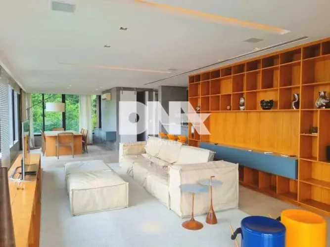 Cobertura : Linear / Residencial / Leblon