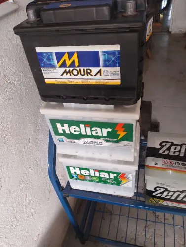 Baterias Moura e Heliar para carros