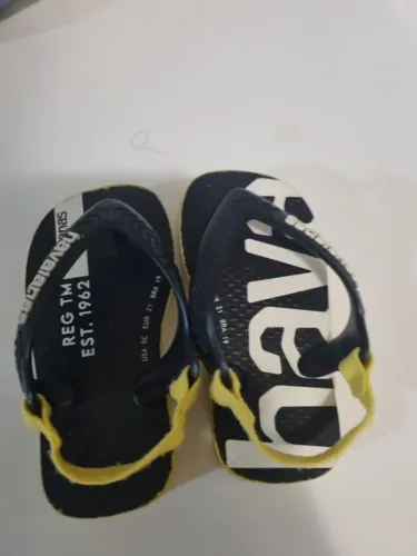 Vendo havaianas para bebês de 1-2 anos