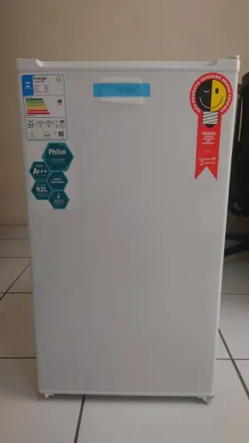 Frigobar Philco 92L Branco - 127V - Pouco Uso + Forma de Gelo