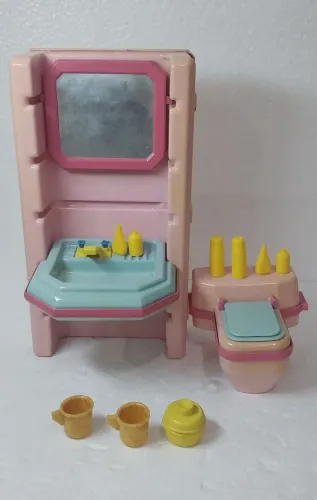 Brinquedo Toalete Barbie antigo 