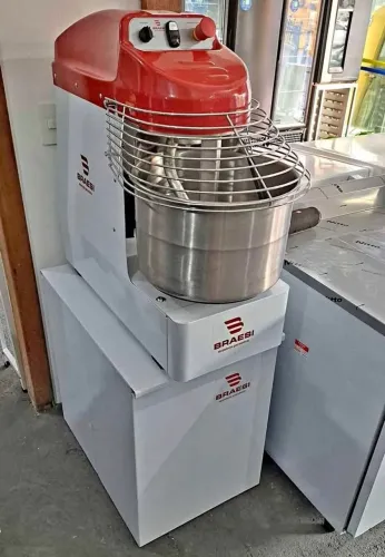 Amassadeira espiral 15Kg Braesi pronta entrega - Marcos