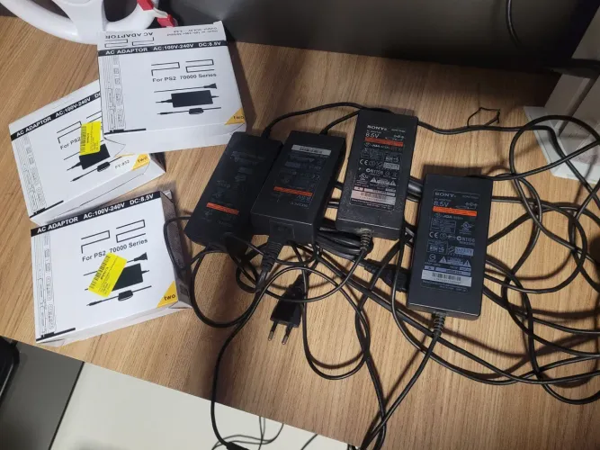 Lote de Fontes Originais Sony PS2 70000 Series