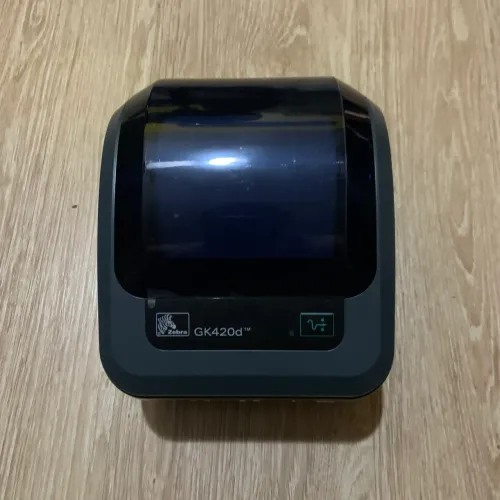 Impressora Zebra GK420d monocromática termica Nova