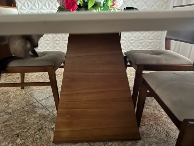 Mesa laqueada de luxo