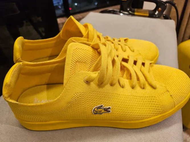 Tênis Lacoste Amarelo