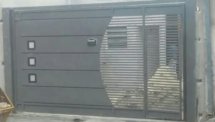 Portão Basculante 4.00x2.50 Galvanizado