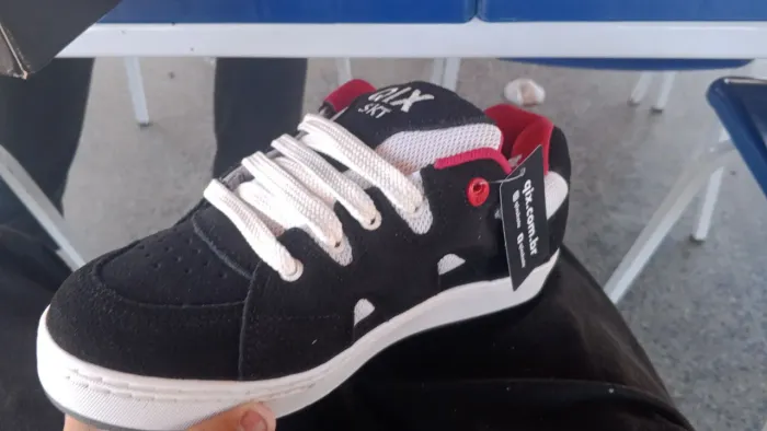 Tênis QIX Plaza 2 Preto, Branco e Vermelho 