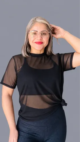Blusa em tule.