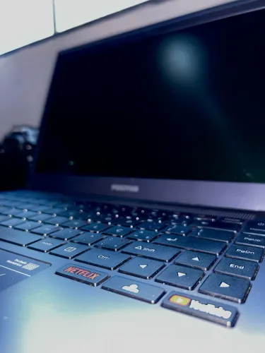 NOTEBOOK POSITIVO