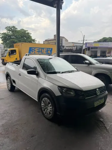 Volkswagen Saveiro Robust 1.6 Total Flex 8V 2023