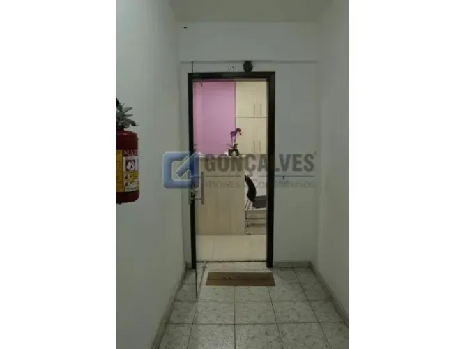Sala 76 mts² no Parque Das Nações em Santo André