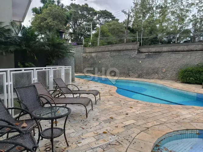 Casa em Condominio Fechado no Tremembé de 4 Suites