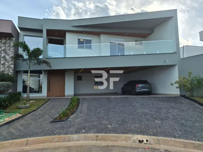 Casa com 4 suítes + escritório para alugar, 348 m² por R$ 18.060/mês - Jardim Residencial 