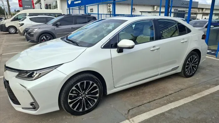 Toyota Corolla Altis 2.0 Flex 16V Aut. 2025