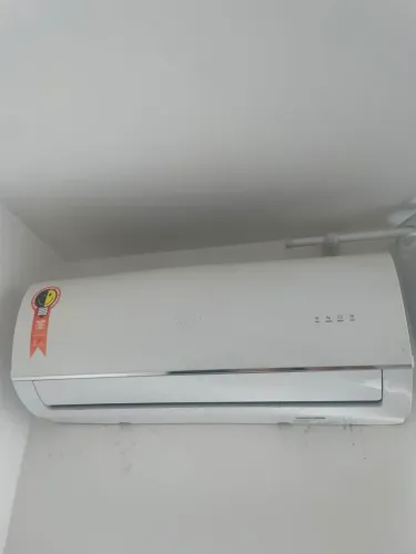 Ar condicionado Springer modelo Midea 9000 BTUs 