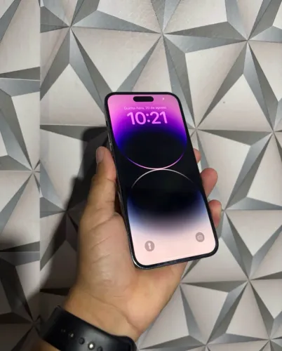 Vendo ou troco iPhone 14 Pro Max novo